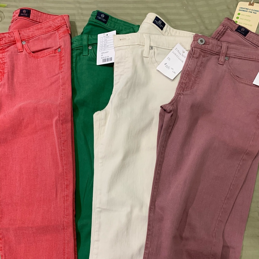 AG women Jeans, the Stevie Ankle .Tag price is $205